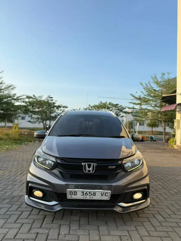 Mobilio Rs Mt 2019