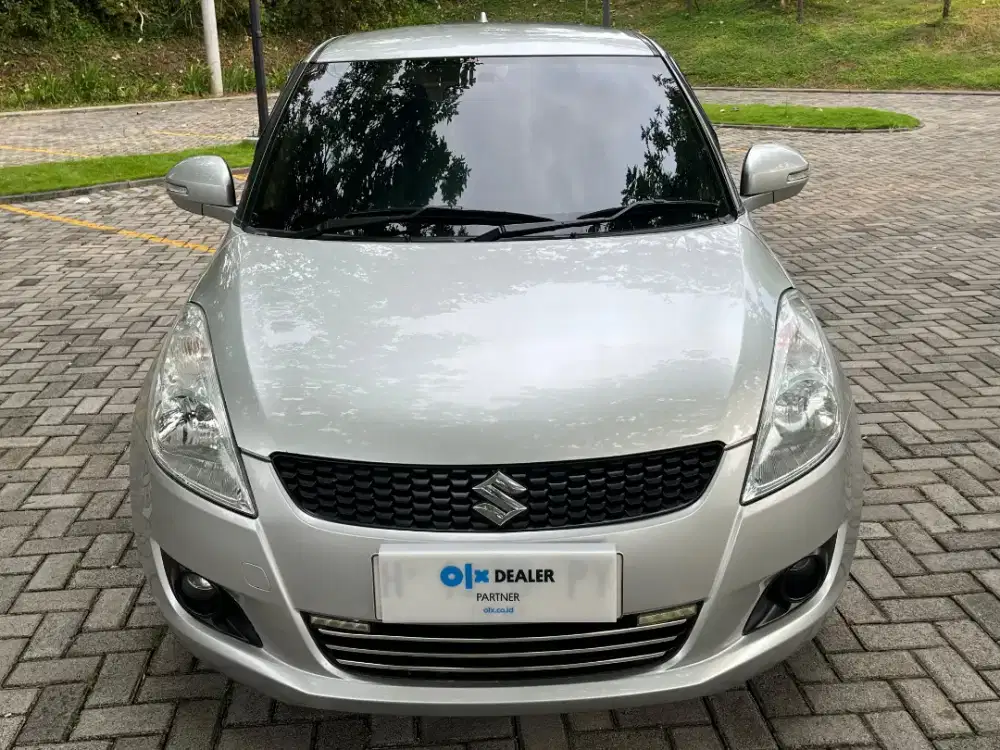 DP 10Jt! Swift GX AT Low KM 2013