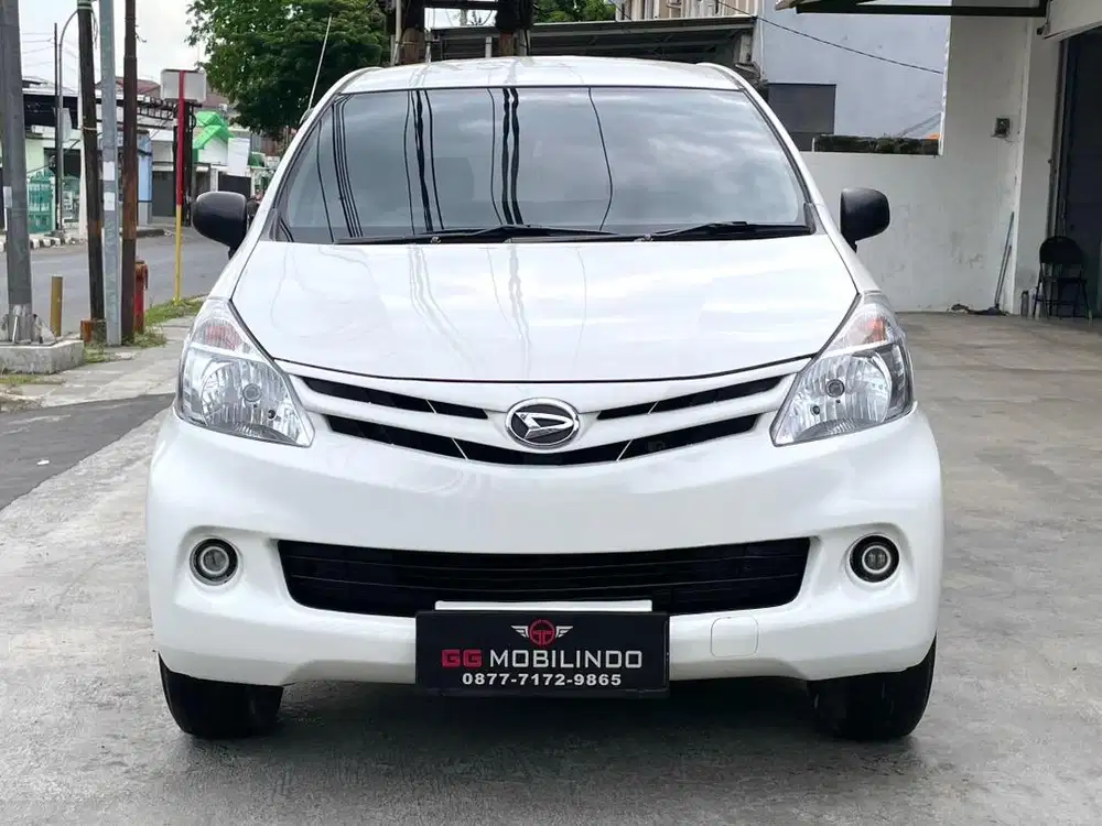 Daihatsu Xenia 1.0 M MT Th 2012