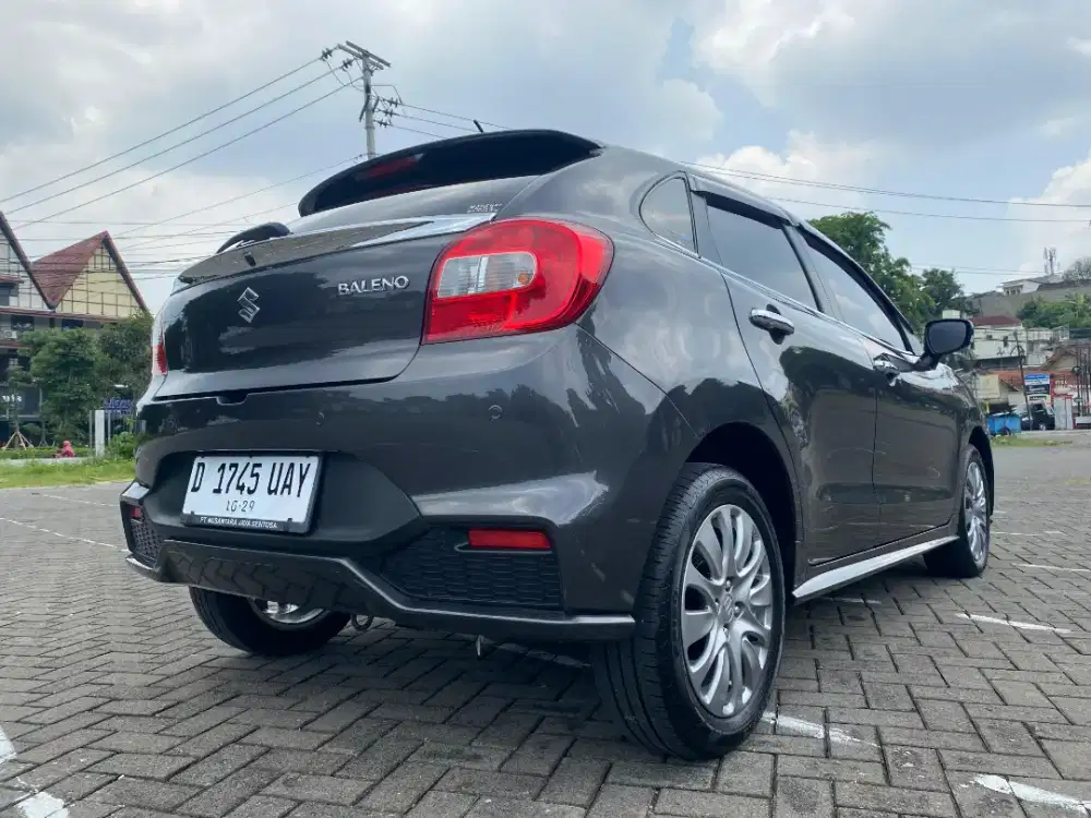 Baleno Hatchback 1.4 Matic Abu Abu