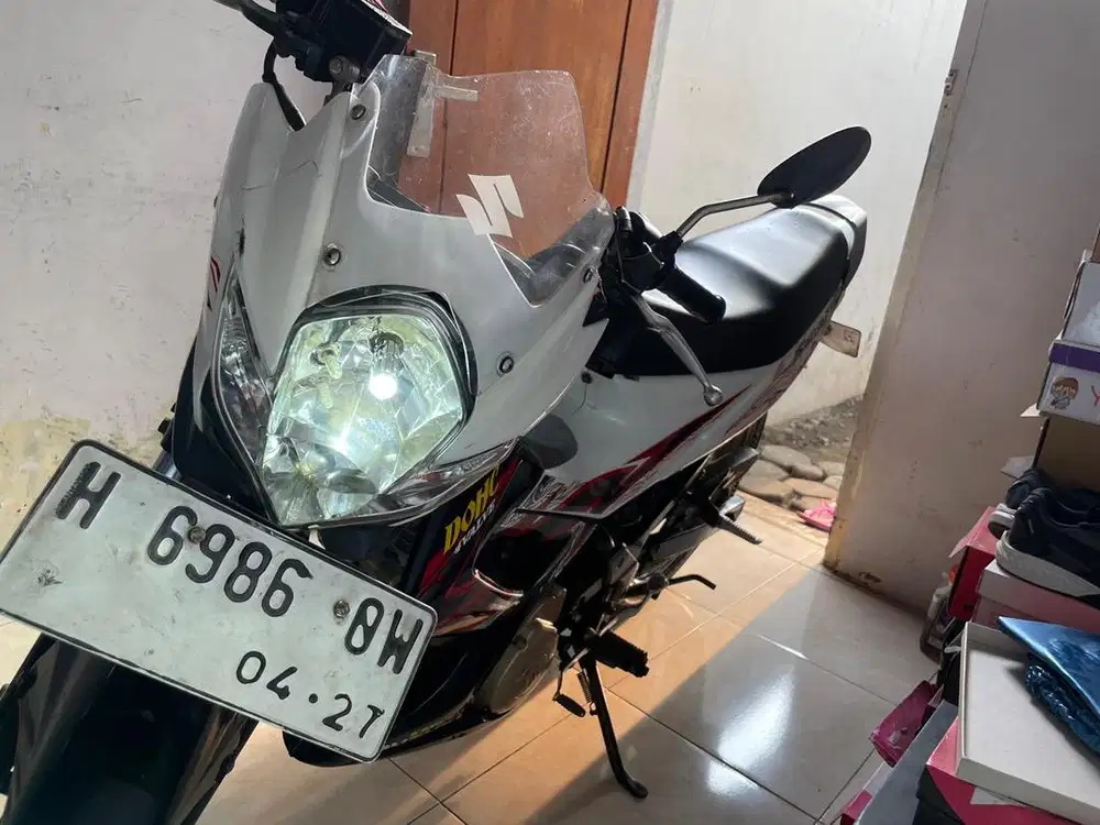 Satria Fu 2012 Hitam putih