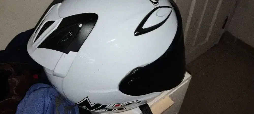 Helm NHK R6 Putih Size L
