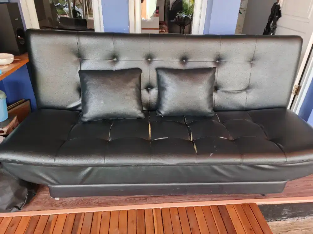 Sofa bed panjang