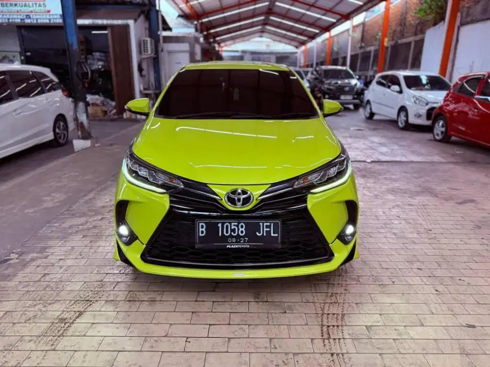 Toyota Yaris GR Sport CVT 2022 Hijau stabilo Istimewah
