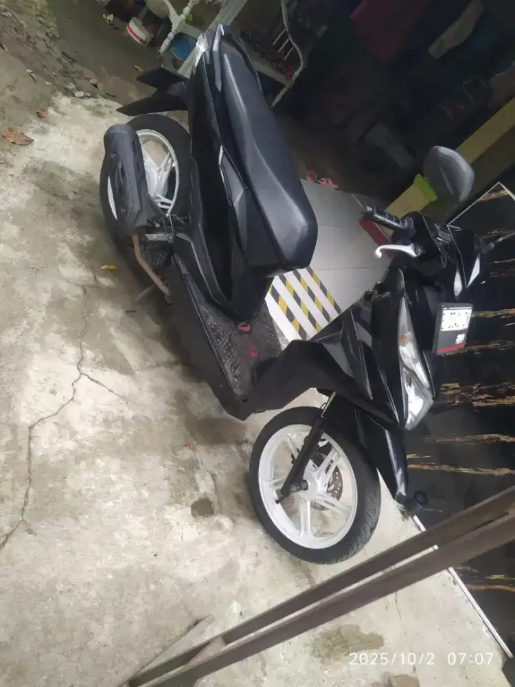 Beat laba 2018 komplit warna hitam
