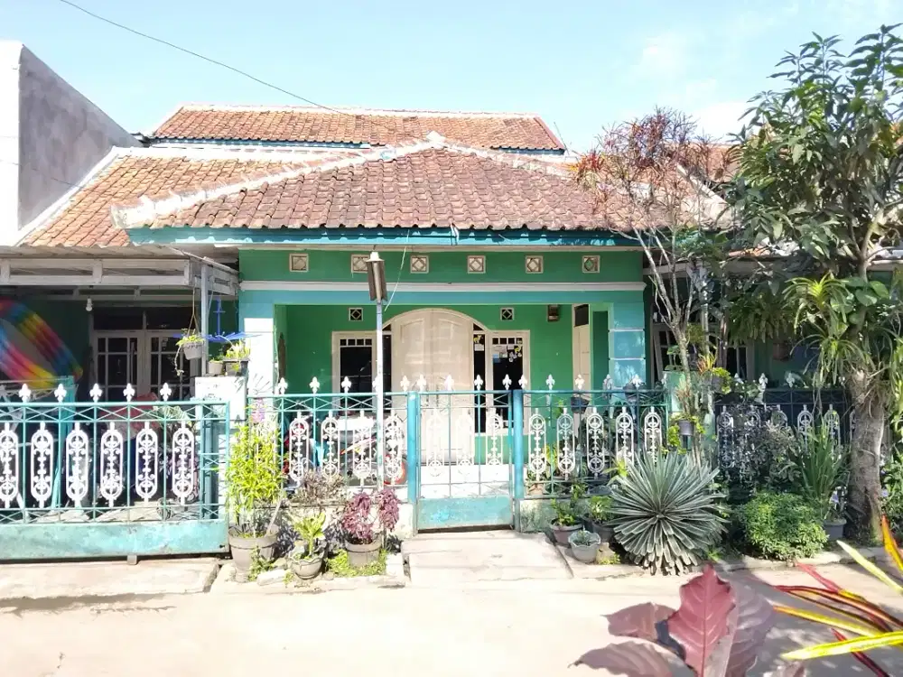 Jual cepat! Rumah Minimalis di Kabupaten Bandung. Siap Huni