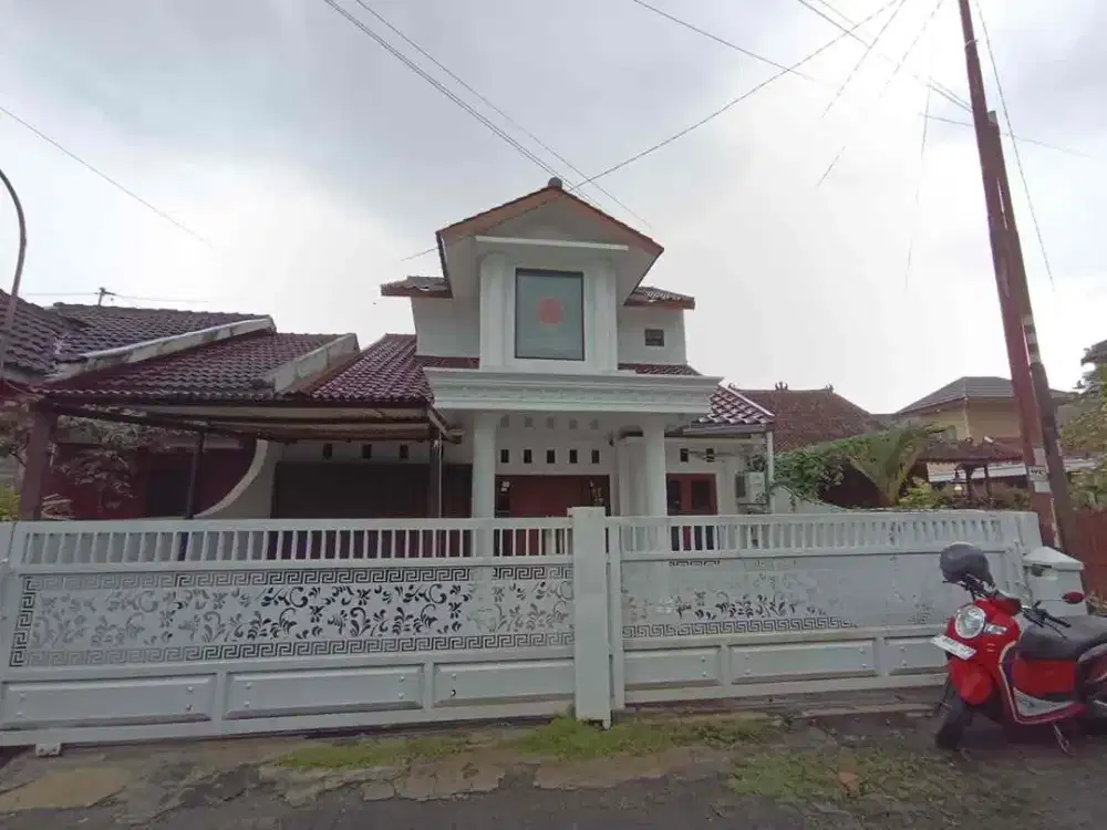 rumah apik di candi gebang condongcatur