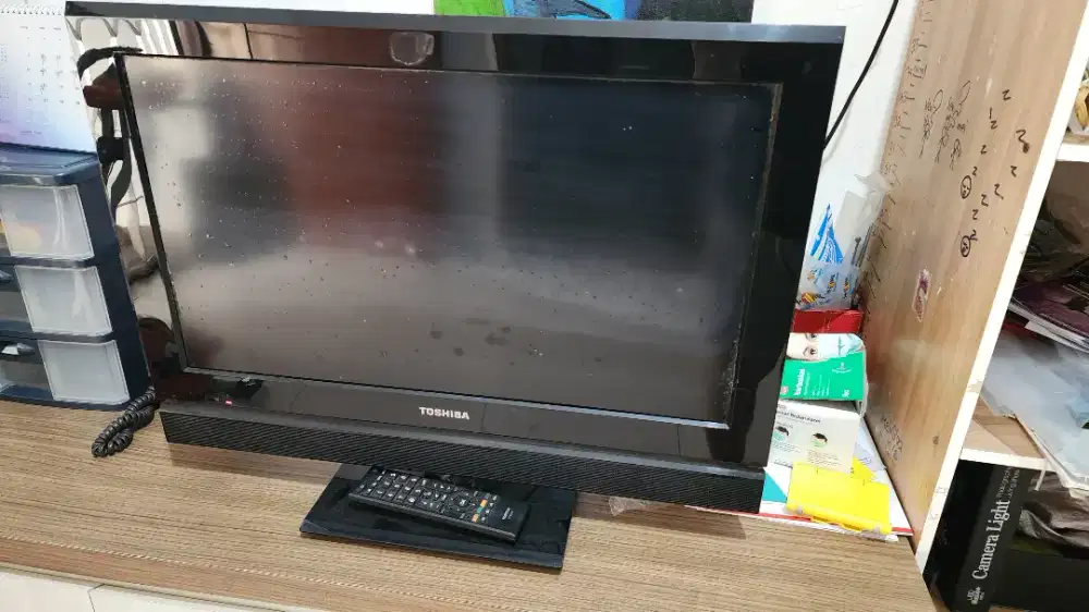 Jual TV Toshiba 24 inch kondisi rusak