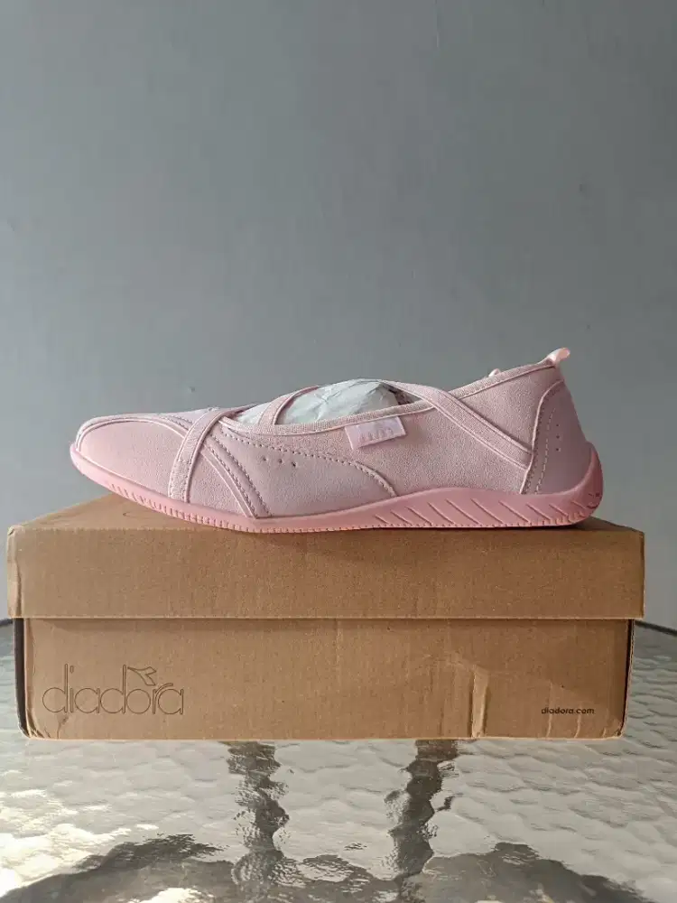 Diadora Purlie Size 39 Baru