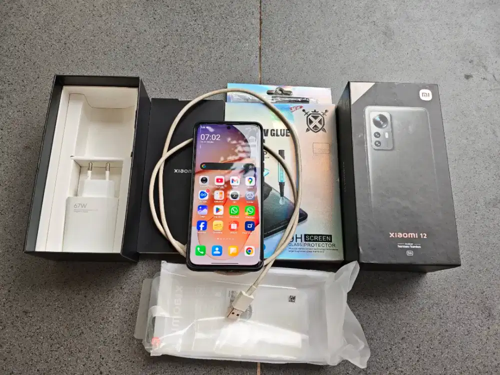 Xiaomi 12 256GB purple