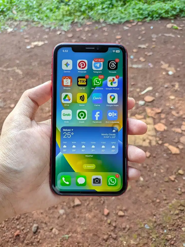iPhone XR 128gb RED