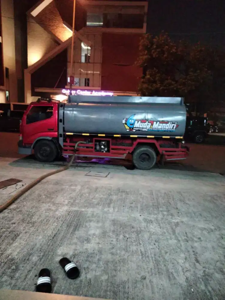 Supplier air tangki