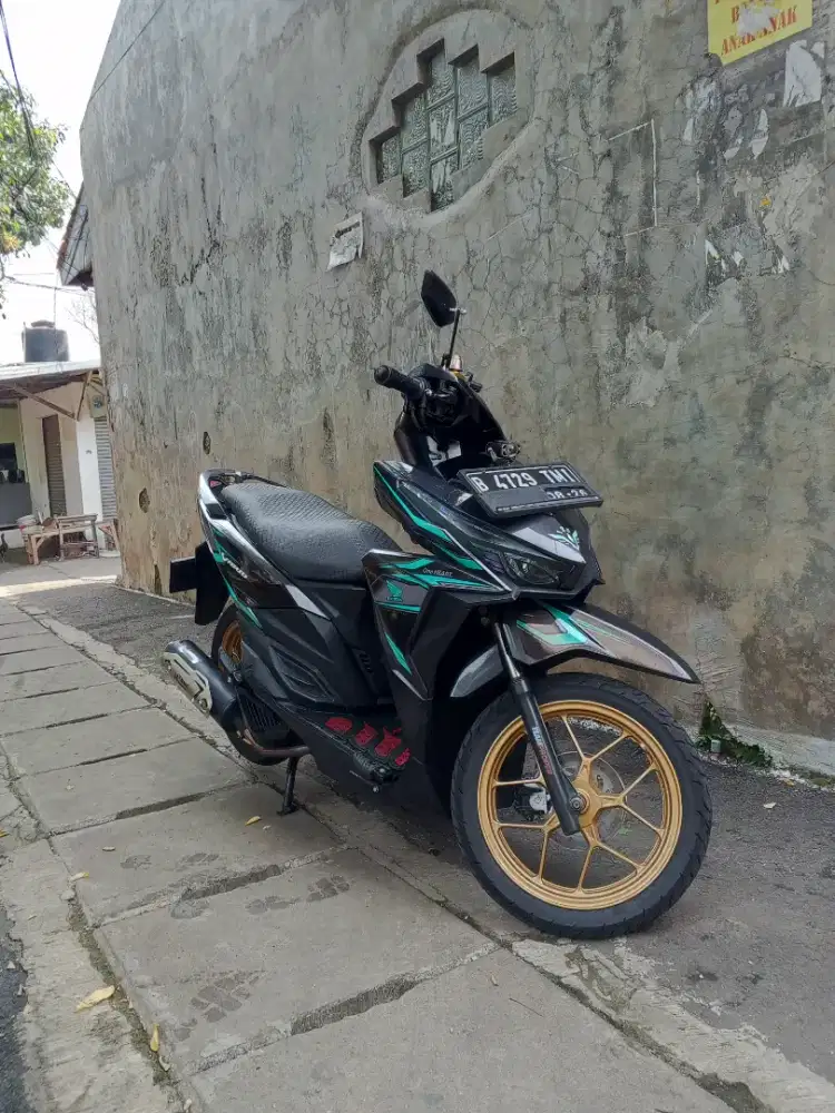 Vario 125 LED CBS ISS 2016