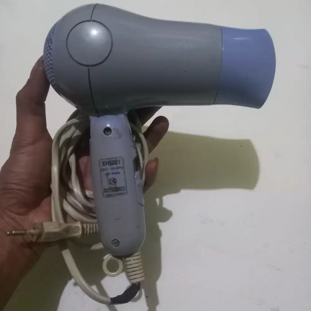 Hairdryer panasonic pengering rambut