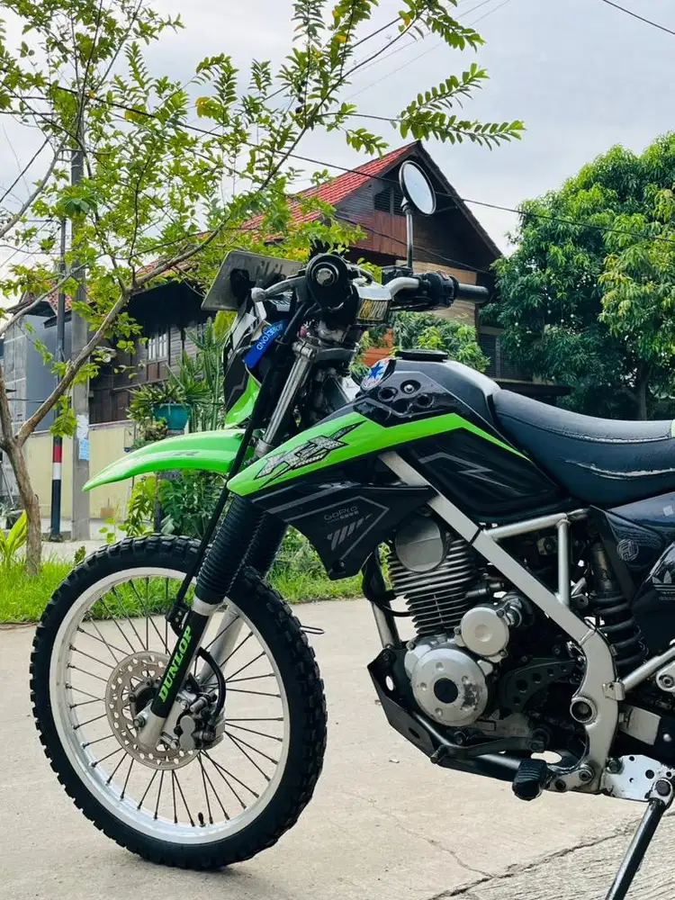 Kawasaki KLX 150