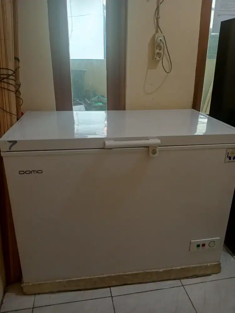 Freezer box DOMO Modena 327liter