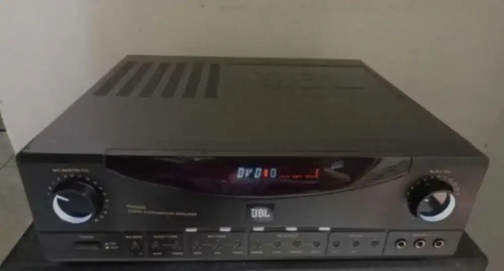 AMPLIFER JBL RMA-220