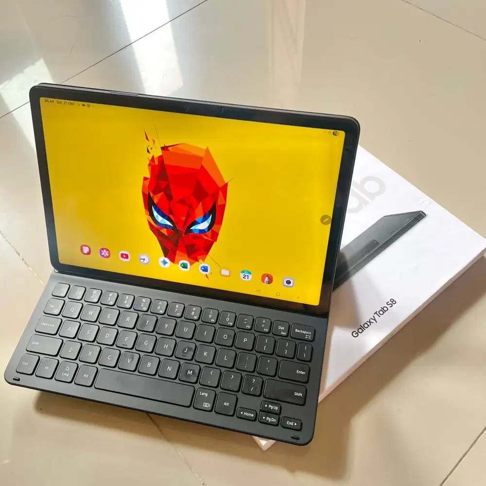 samsung TAB S8 WiFi 8/128GB with Keyboard Case original, fullset