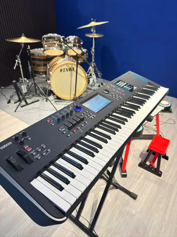 Keyboard yamaha modx 7