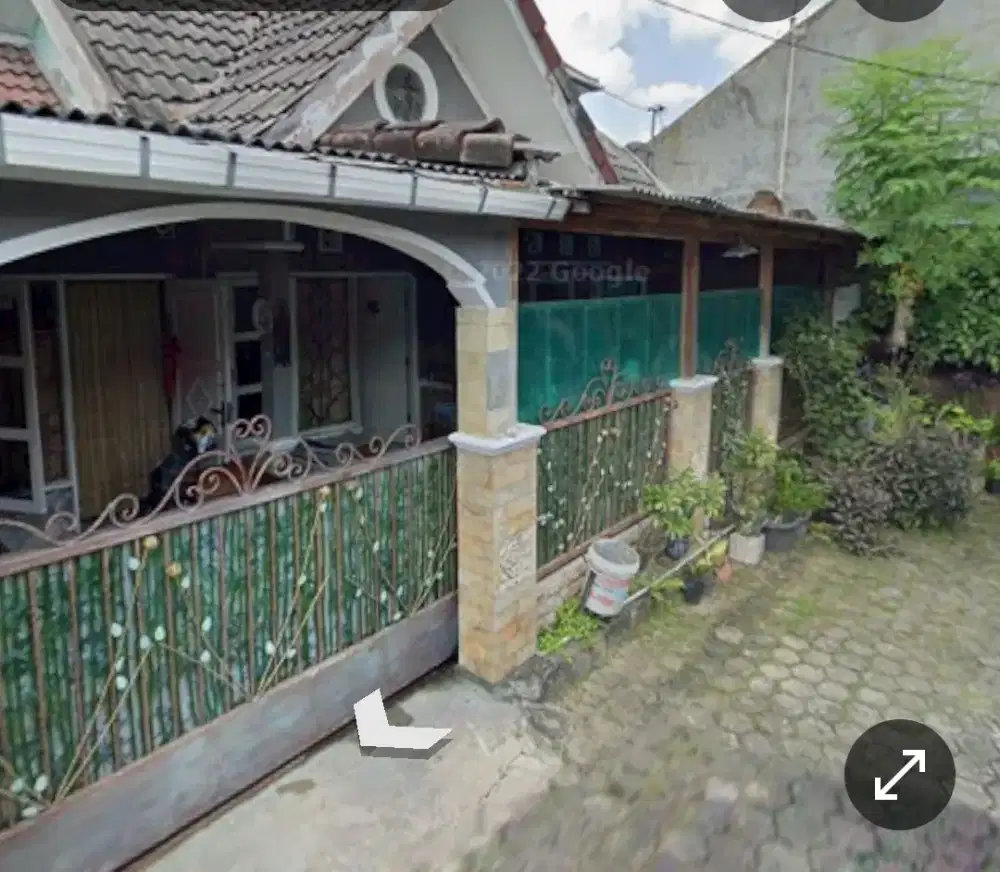 Jual rumah dalam perumahan kodya