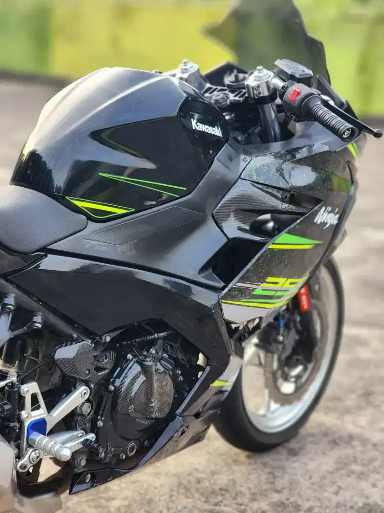 Kawasaki New Ninja 250 FI ABS KEEYLES Plat F