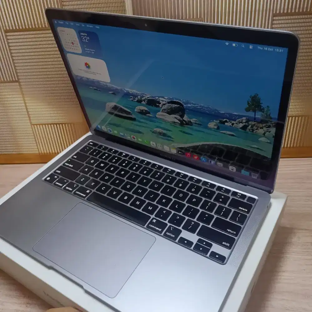 MACBOOK AIR M1 Ram 16gb ssd 256gb fungsional 100%