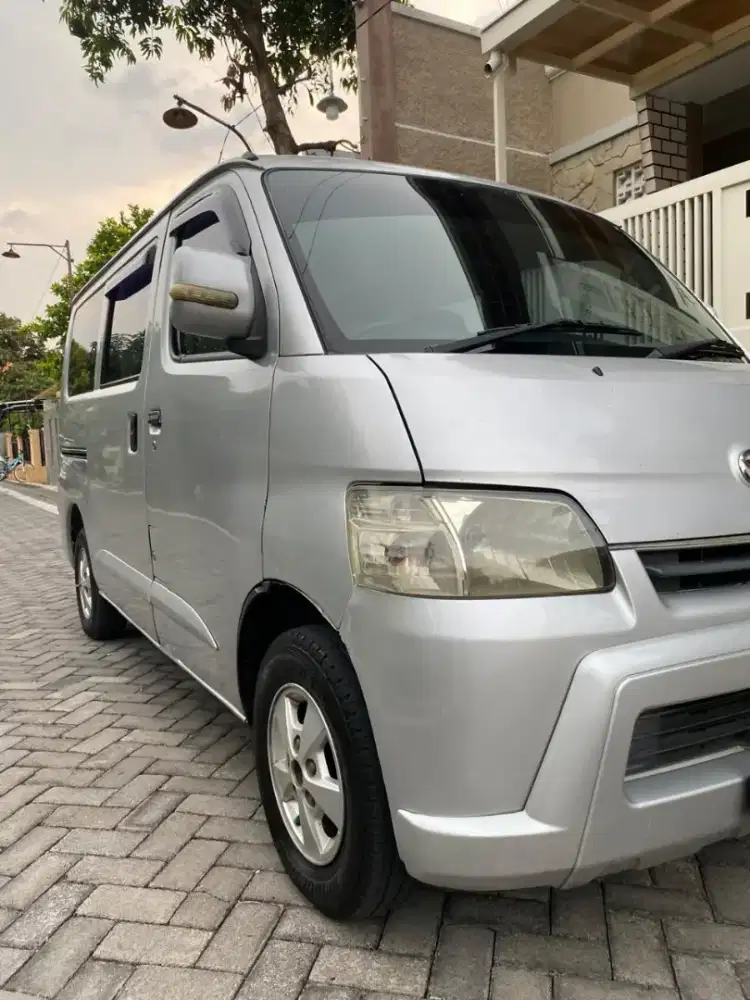 Granmax 2010 AC PS Istimewa original mulus
