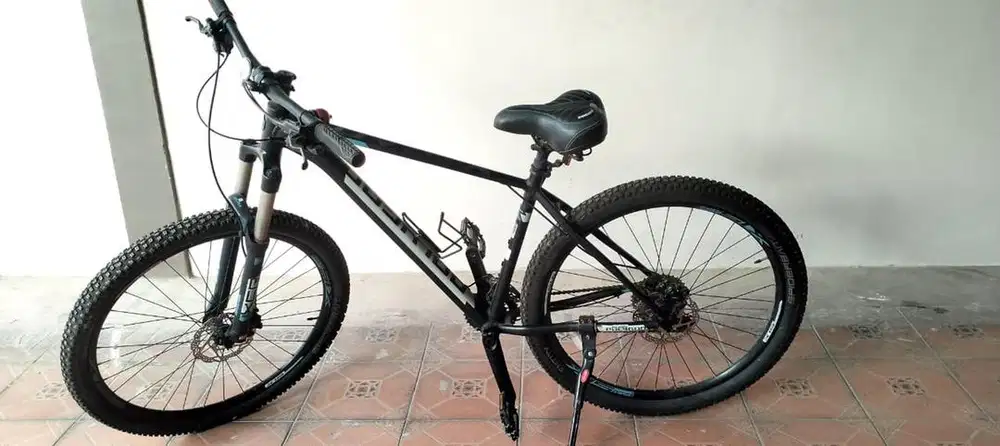 SEPEDA POLYGON MTB XTRADA 6