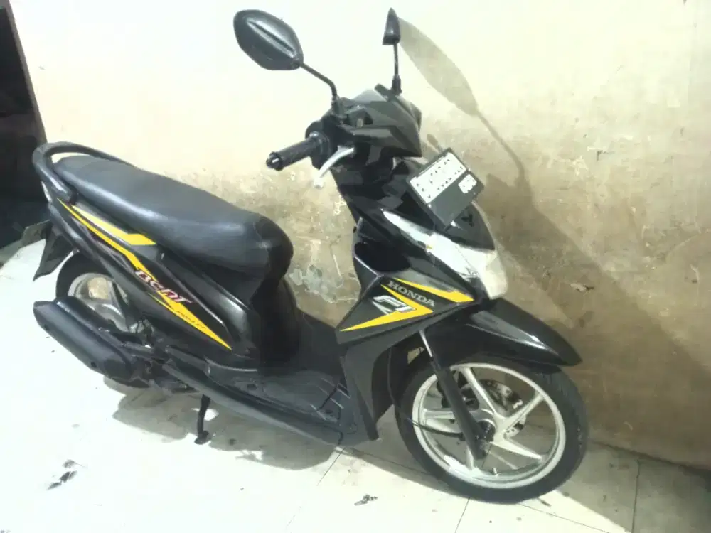 HONDA BEAT 2014  PAKAIAN PRiBADI