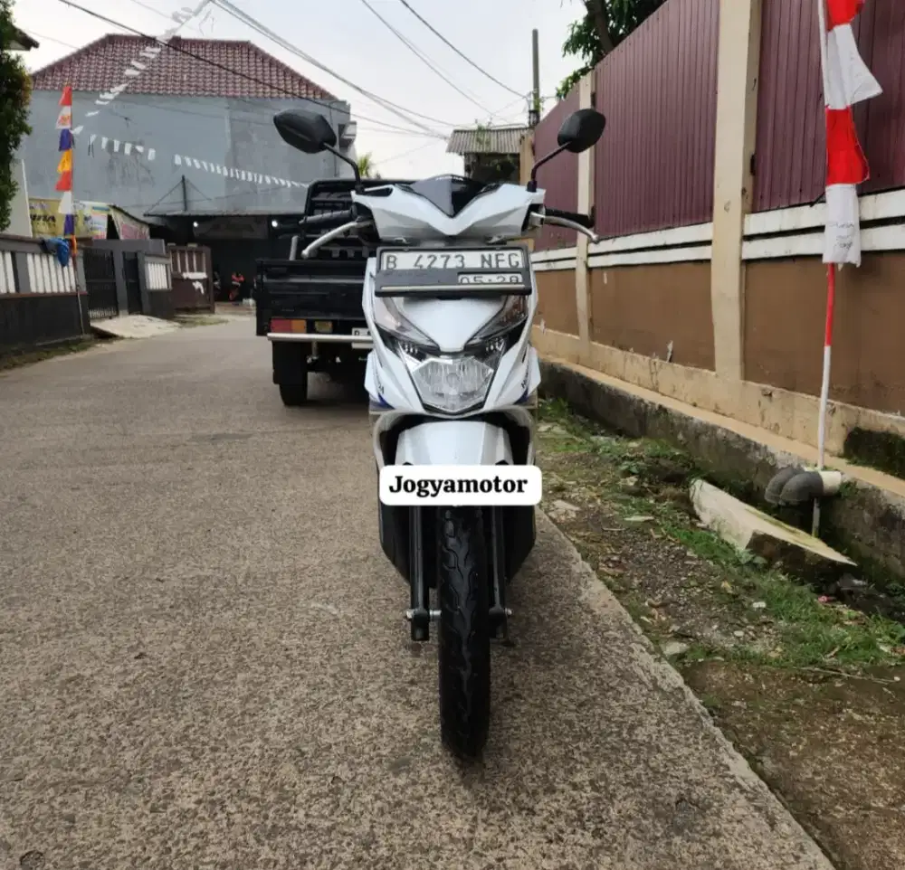 Dijual motor Honda Beat cbs 2018