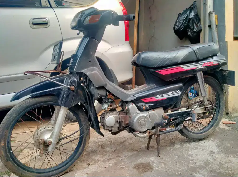 Honda Astrea grand bulus th 1992