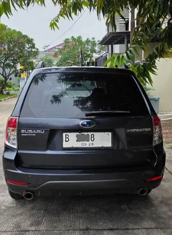 Subaru Forester 2012 X-AWD Low Km Istimewa Full Ori Tgn 1 dr baru
