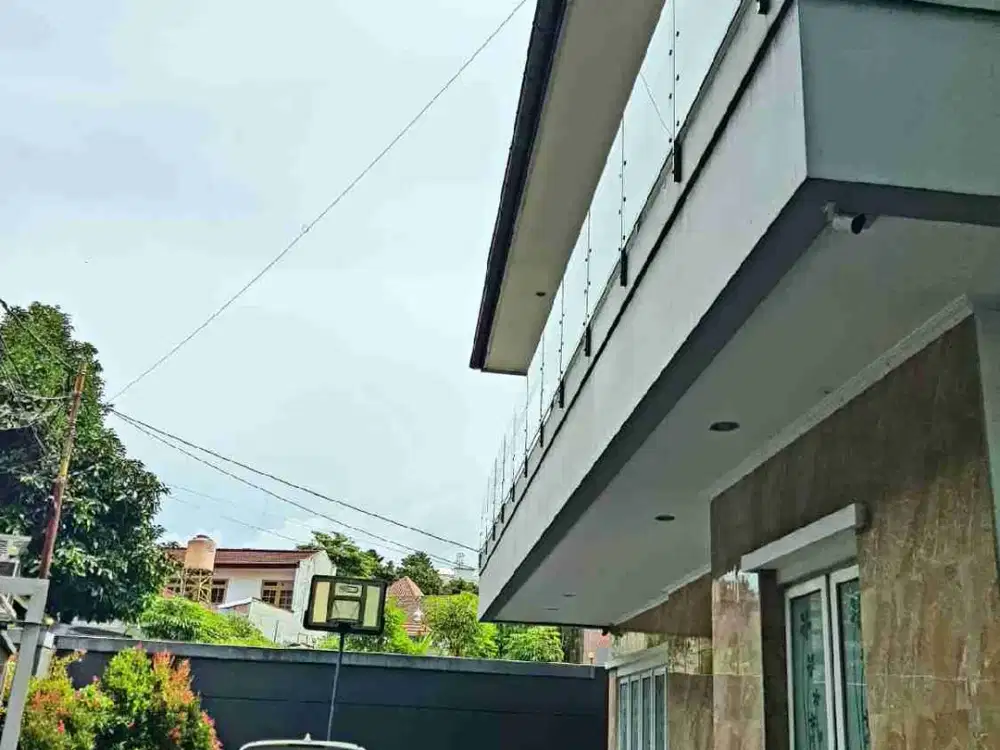 Rumah Setiabudi Bandung Utara Udara Sejuk Swim Pool Kota Bandung