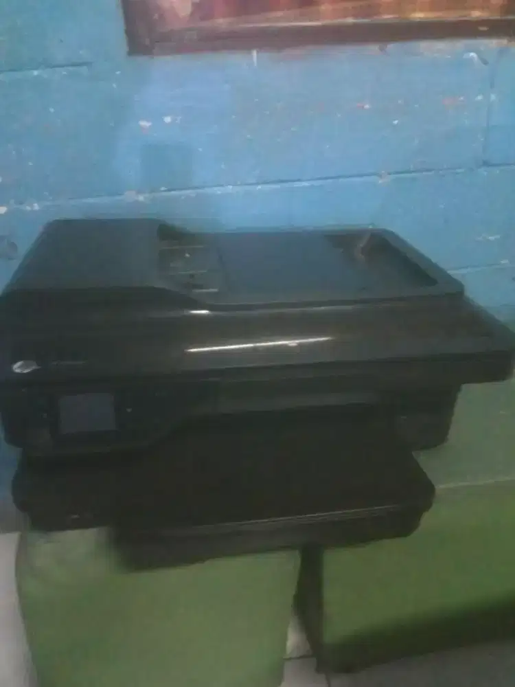 Jual saja semua 2 barang sesuai foto apa adanya,terakhir kondisi hidup
