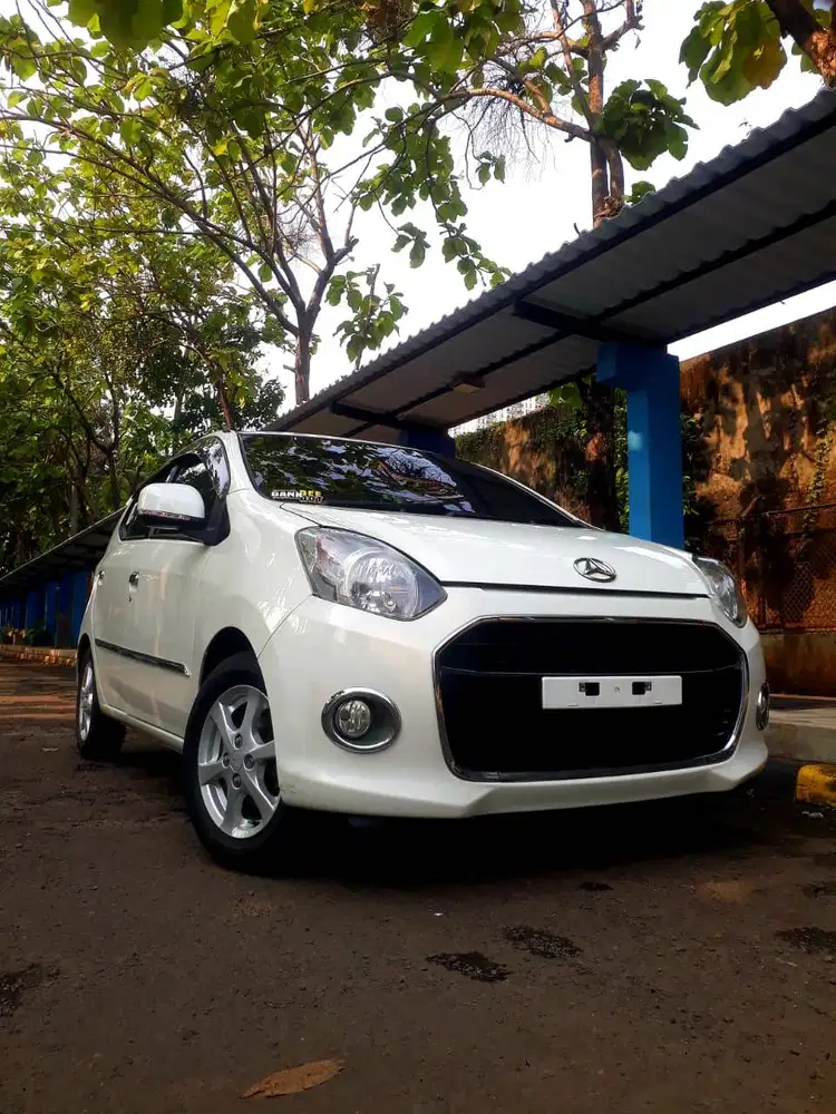 2016 DAIHATSU AYLA 1.0 X A/T (PajakPanjang)