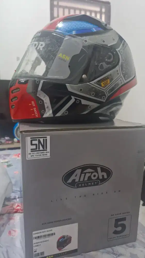 Airoh Connor Bot Gloss