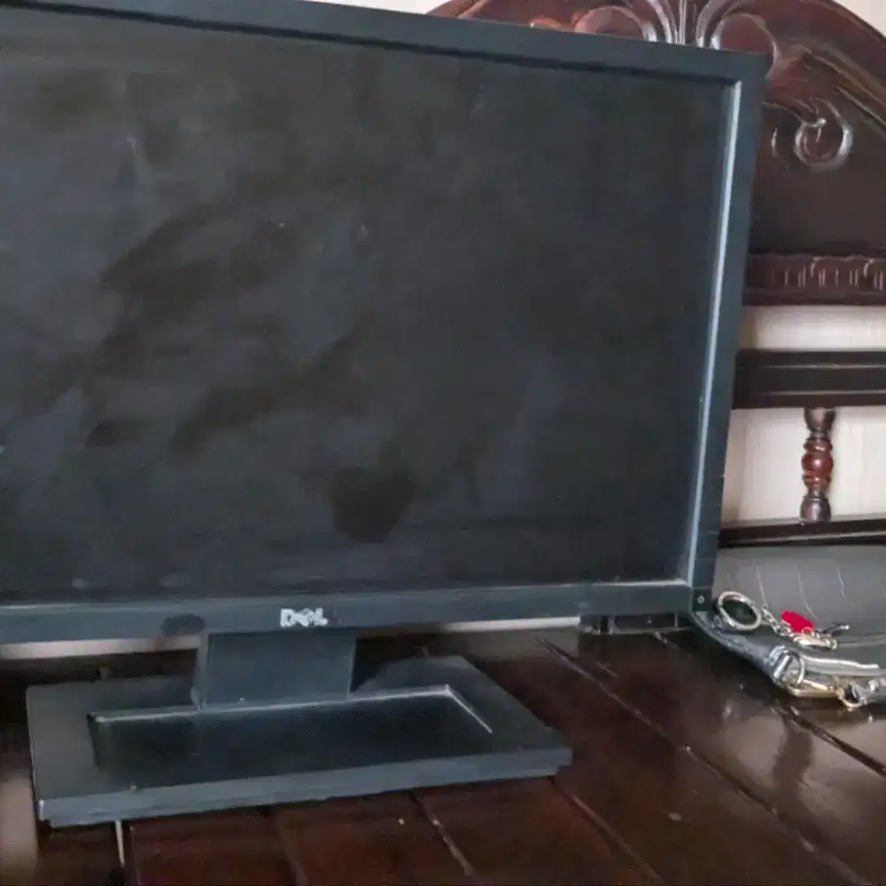 Monitor Second 19inch tipe Dell E1911 widescreen