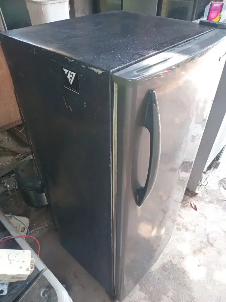 Frezer panasonic 6rak