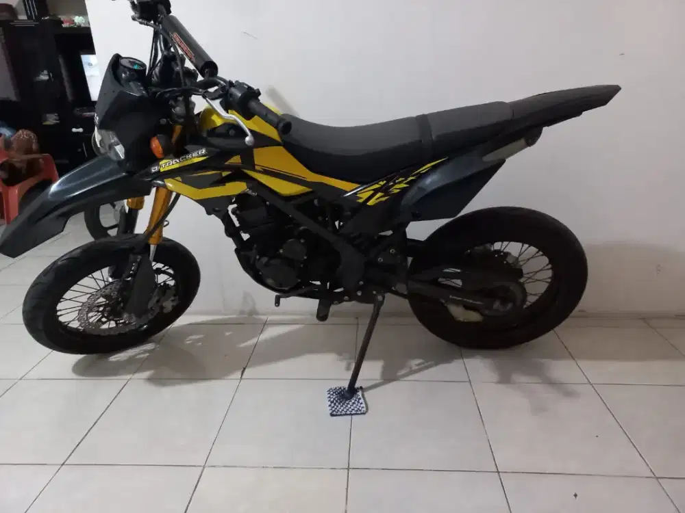 Motor kawasaki D-Tracker 2019