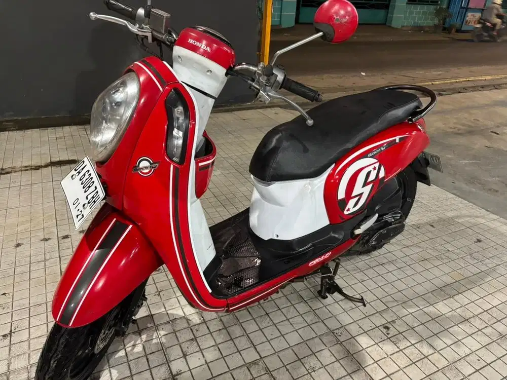 Scoopy habang merah putih 17 istimewa lengkap