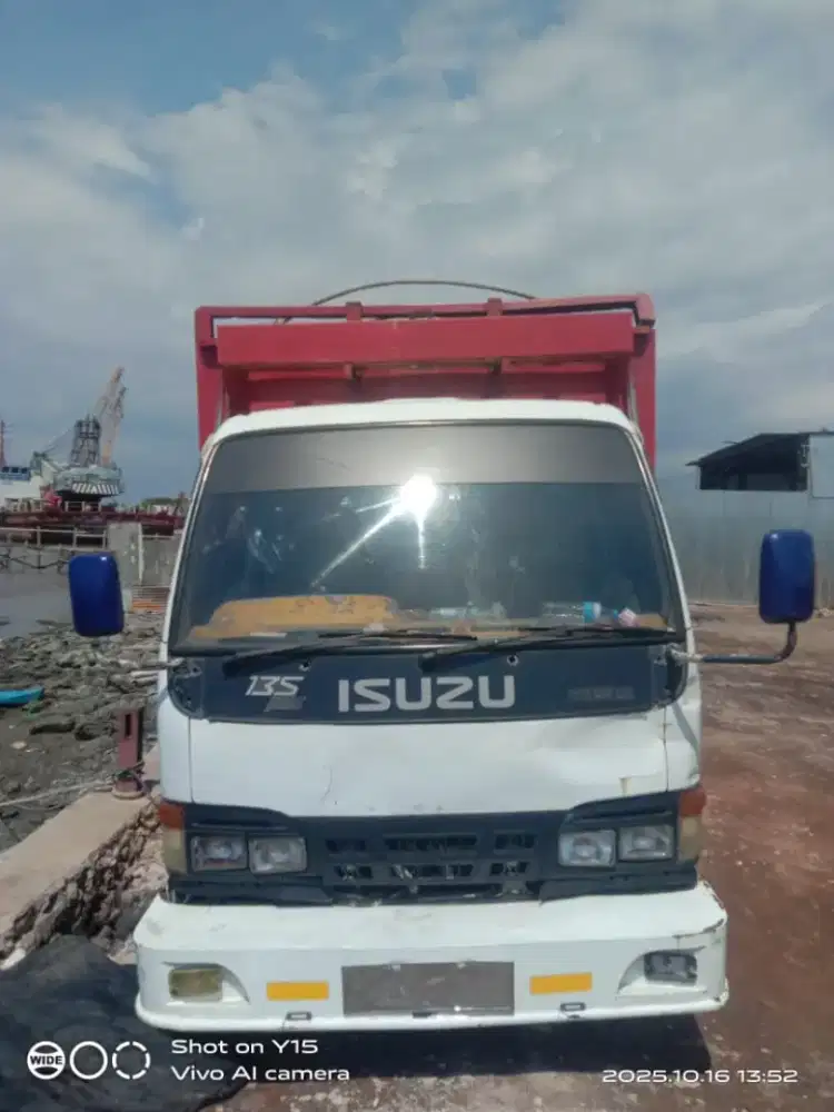 ISUZU NKR 66 bak besi