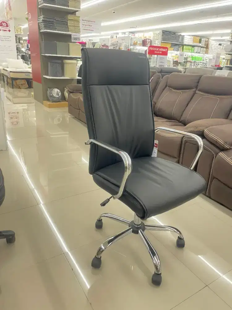 Kursi kantor Selma