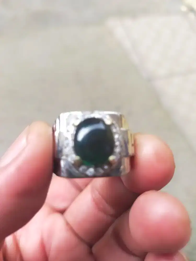 Batu bacan doko