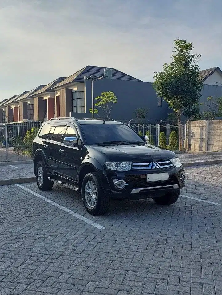 Mitsubishi Pajero Sport Exceed 2014 AT