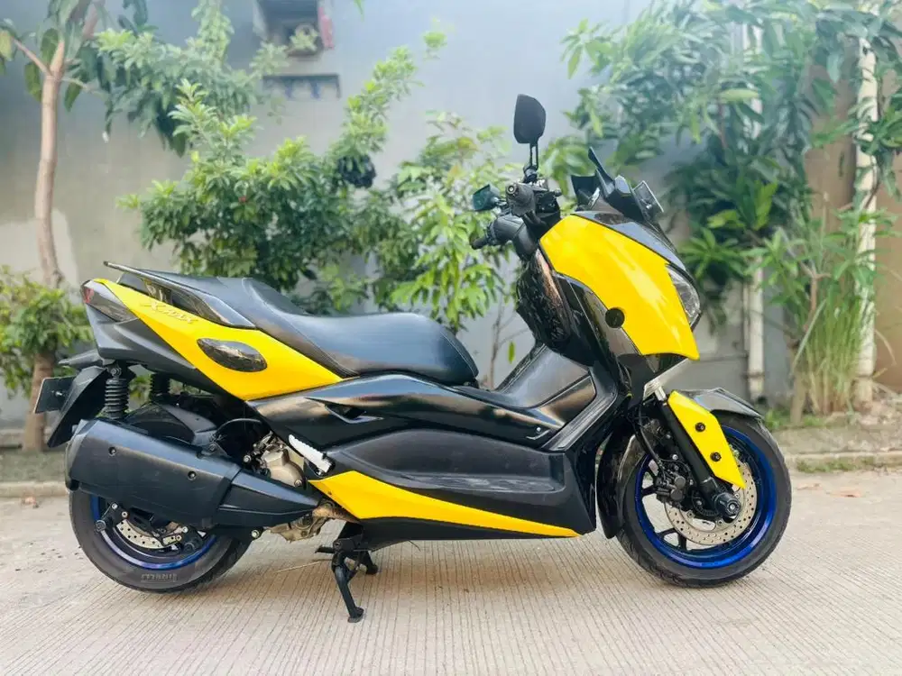 YAMAHA XMAX 250 ABS TCS FULL KARBON KEVLAR BISA TT MATIK KECIL