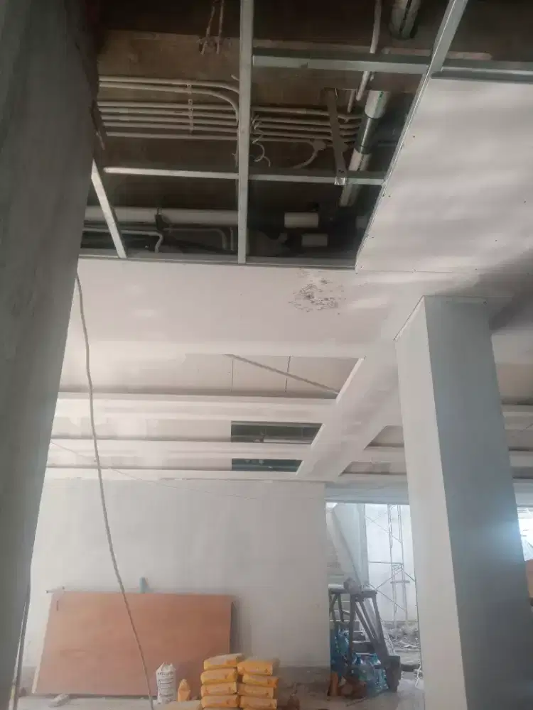 Tukang harian/borongan siap bekerja