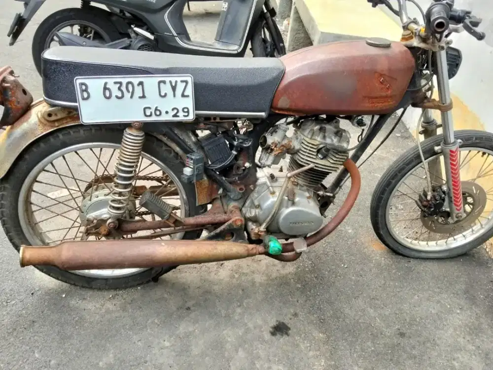 Jual motor cb 1980