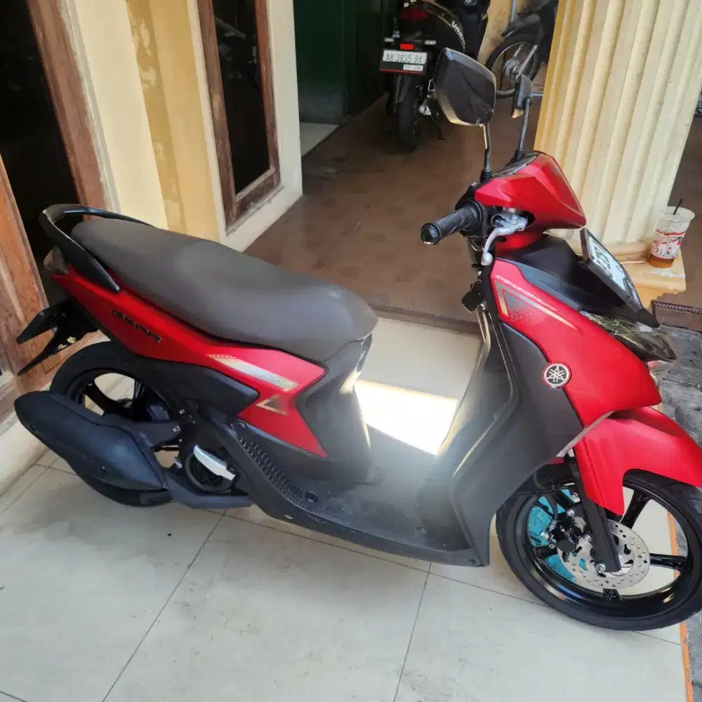 Gear 125 f1 merah doff 2023 Gbm