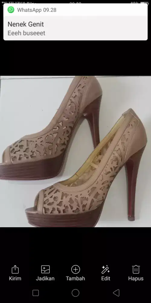 Sepatu wanita merk cristian loubostin paris