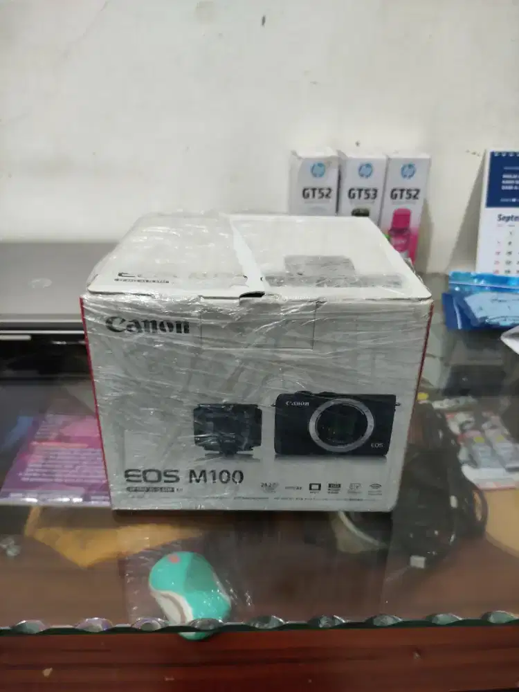 Camera canon mirrorles M100
